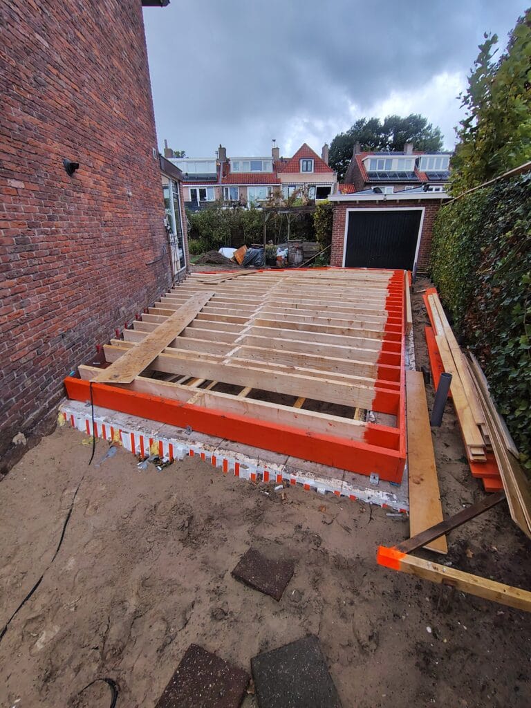 Fundering aanbouw balken vloer